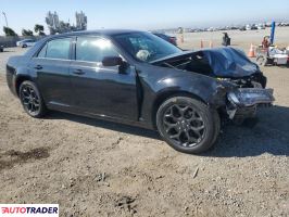 Chrysler 300C 2019 3
