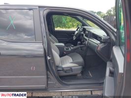 Toyota Tacoma 2025 2