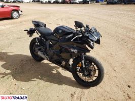 Yamaha YZF 2023 Yamaha YZF 2023