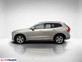 Volvo XC60 2023 2.0 197 KM