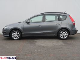 Hyundai i30 2010 1.6 88 KM