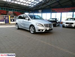 Mercedes B-klasa 2011 1.6 122 KM