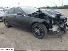 Mercedes 300 2024 2 Mercedes 300 2024 2