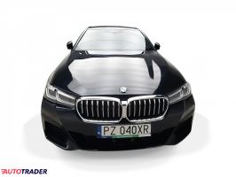 BMW 530 2021 3.0 285 KM