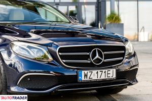 Mercedes E-klasa 2018 2.0 195 KM