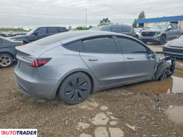 Tesla Model 3 2025