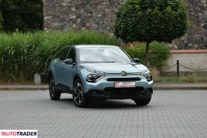 Citroen C4 2022 1.2 130 KM