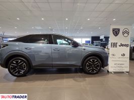 Peugeot 3008 2025 1.2 136 KM