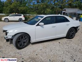 Chrysler 300C 2023 3