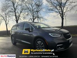Chrysler Pacifica 2021 3.6 291 KM