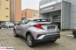 Toyota C-HR 2021 1.8 122 KM
