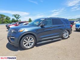Ford Explorer 2022 3