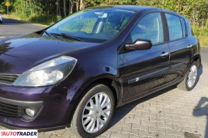 Renault Clio 2008 1.1 101 KM