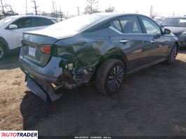 Nissan Altima 2025 2