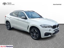 BMW X6 2015 3.0 381 KM