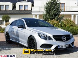 Mercedes E-klasa 2009 5.5 388 KM