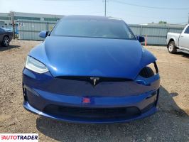 Tesla Model X 2022