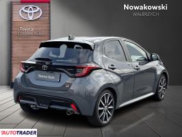 Toyota Yaris 2025 1.5 92 KM