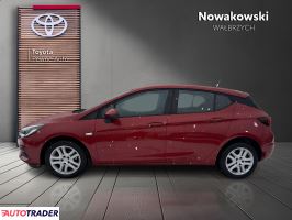 Opel Astra 2020 1.2 145 KM