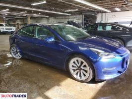 Tesla Model 3 2022