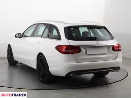 Mercedes C-klasa 2015 1.8 181 KM