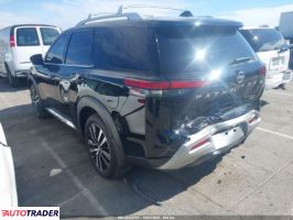 Nissan Pathfinder 2024 3