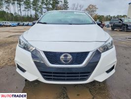Nissan Versa 2020 1