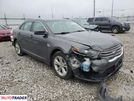 Ford Taurus 2019 3