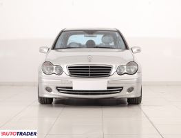 Mercedes C-klasa 2004 2.1 147 KM Mercedes C-klasa 2004 2.1 147 KM