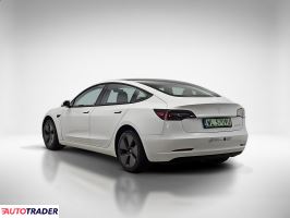Tesla Model 3 2023 372 KM