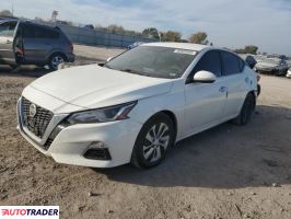 Nissan Altima - zobacz ofertę