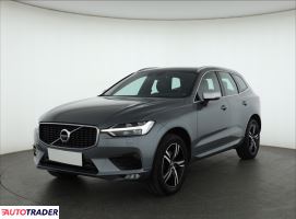 Volvo XC60 2019 2.0 246 KM