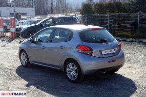 Peugeot 208 2018 1.2 83 KM