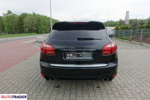 Porsche Cayenne 2010 4.8 400 KM