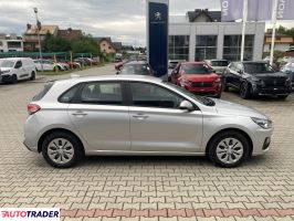 Hyundai i30 2020 1.5 110 KM