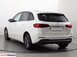Mercedes B-klasa 2018 1.5 113 KM