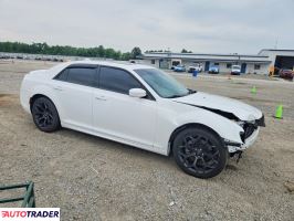 Chrysler 300C 2020 5