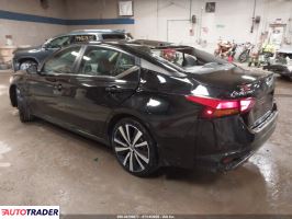 Nissan Altima 2021 2