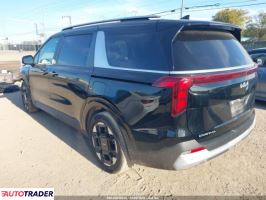 Kia Carnival 2025 3