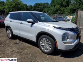 Mitsubishi Outlander 2024 2
