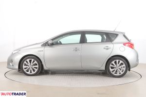 Toyota Auris 2013 1.8 134 KM