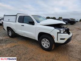 Nissan Frontier 2022 3