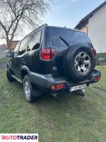 Nissan Terrano 2000 2.7 125 KM