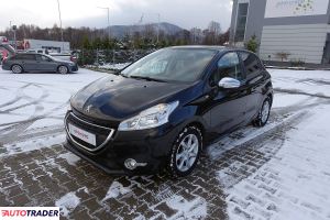 Peugeot 208 2014 1.2 82 KM