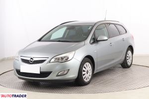 Opel Astra 2011 1.4 118 KM Opel Astra 2011 1.4 118 KM