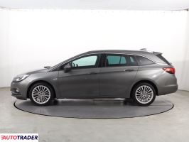 Opel Astra 2017 1.4 147 KM