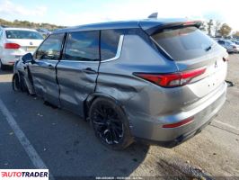 Mitsubishi Outlander 2023 2