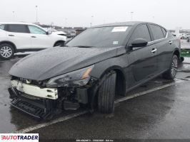 Nissan Altima 2025 2