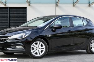 Opel Astra 2017 1.6 110 KM