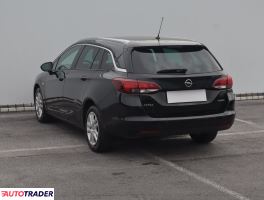 Opel Astra 2017 1.4 123 KM